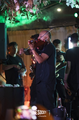 The-Society-by-Piazzetta-Bacau-Damian-Draghici-345