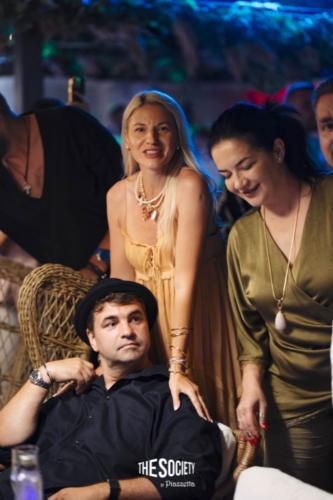 The-Society-by-Piazzetta-Bacau-Damian-Draghici-357