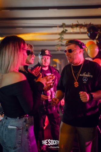 7efd11f1-7c30-4692-9114-cd0849e9176f