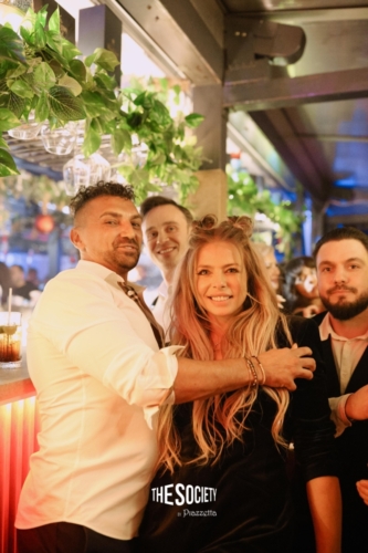 TheSocietybypiazzetta-Trupa-Feelings-09.52.41-2