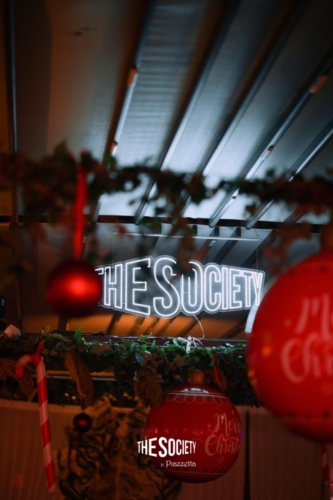 TheSocietybypiazzetta-Trupa-Feelings-09.52.42-3