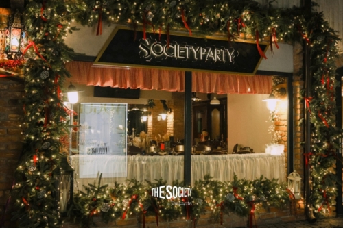 TheSocietybypiazzetta-Trupa-Feelings-09.52.45-7