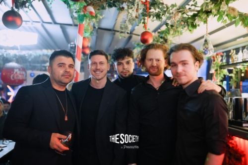 TheSocietybypiazzetta-Trupa-Feelings-09.52.47-2