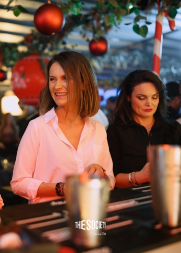 TheSocietybypiazzetta-Trupa-Feelings-09.52.49