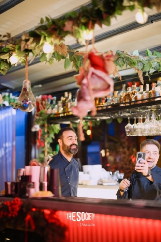 TheSocietybypiazzetta-Trupa-Feelings-09.52.50-3