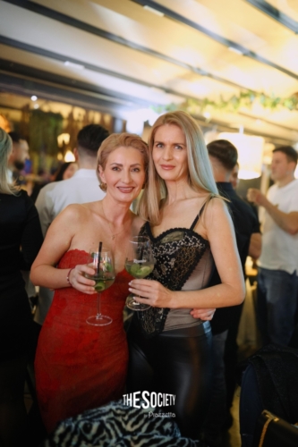 TheSocietybypiazzetta-Trupa-Feelings-09.52.50-5