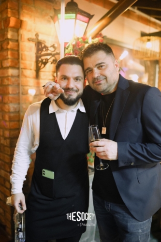 TheSocietybypiazzetta-Trupa-Feelings-09.53.31-3