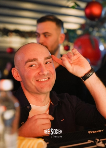 TheSocietybypiazzetta-Trupa-Feelings-09.53.31-4