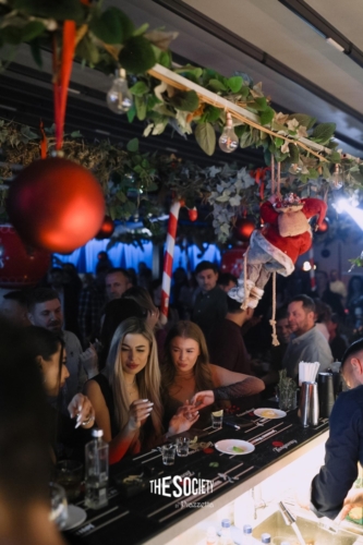 TheSocietybypiazzetta-Trupa-Feelings-09.59.36-2