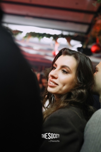 TheSocietybypiazzetta-Trupa-Feelings-09.59.37-3