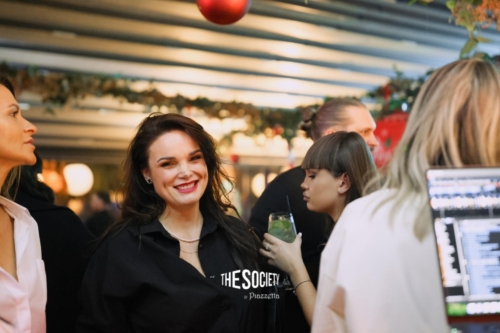 TheSocietybypiazzetta-Trupa-Feelings-09.59.44-9