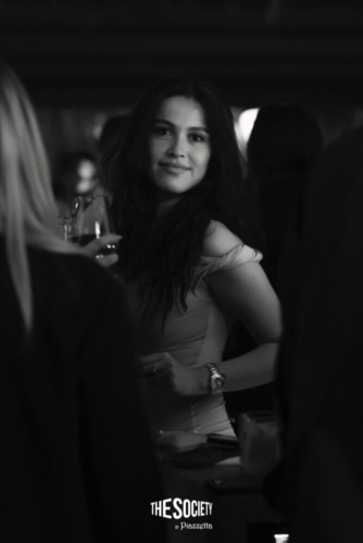 The-society-by-Piazzetta-Misha-Miller335