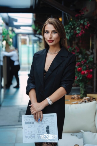 The-society-by-Piazzetta-Misha-Miller94