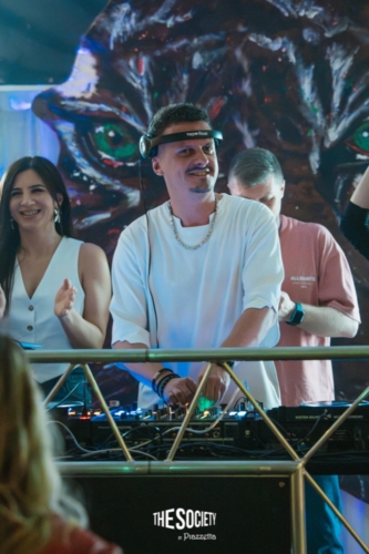 The-society-by-Piazzetta-Victor-Biliac-138