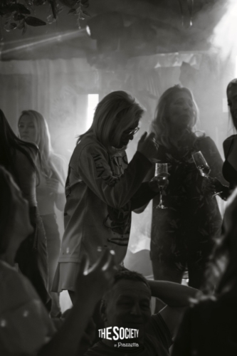 The-society-by-Piazzetta-Victor-Biliac-220