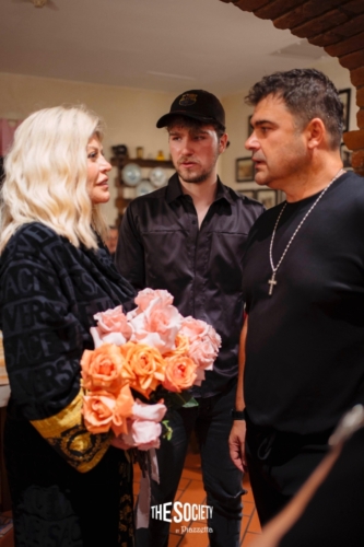 1737d53a-5904-4f18-bf66-14ba2d63d786