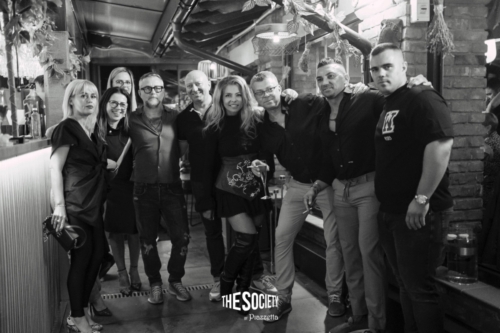 1af9e357-a432-4d55-811f-2d4666e194f9