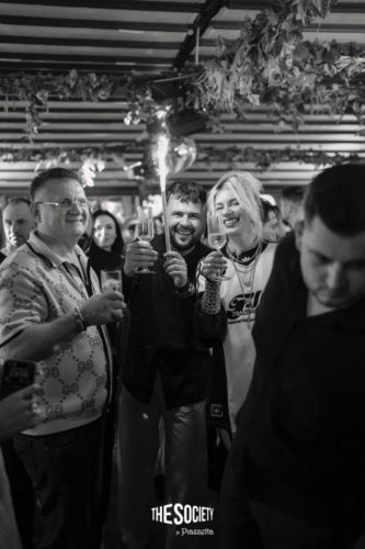 52bc3362-6f6e-4200-a2af-d47c29d9d6e4