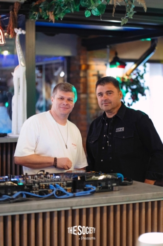 624b3924-d0fd-46af-bd49-d8bdc4704da8