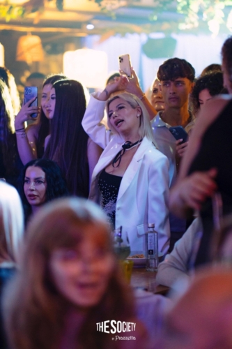 65f2c8f0-cb6c-4f6d-bcc8-c3be3ad14b80