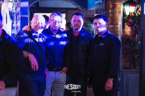 eee08f4b-10bd-4b3c-be2a-9eb1830547e9